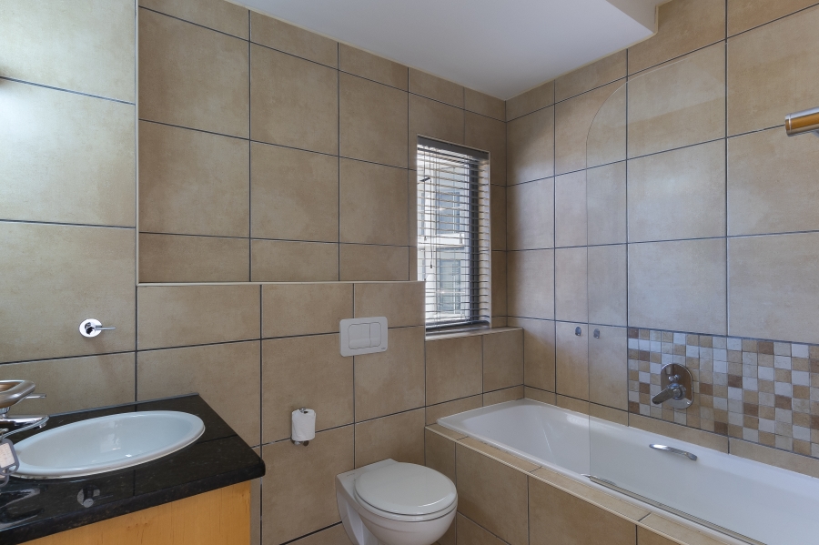 To Let 3 Bedroom Property for Rent in Strand North Western Cape